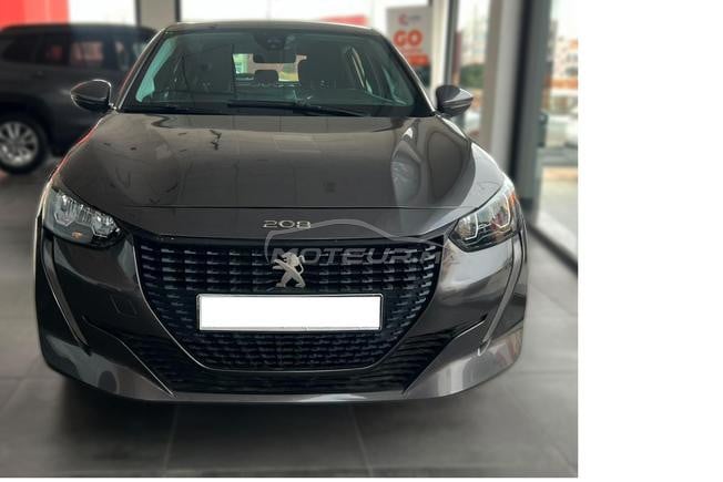 Peugeot 208 Essence Manuelle 2020 à Tanger