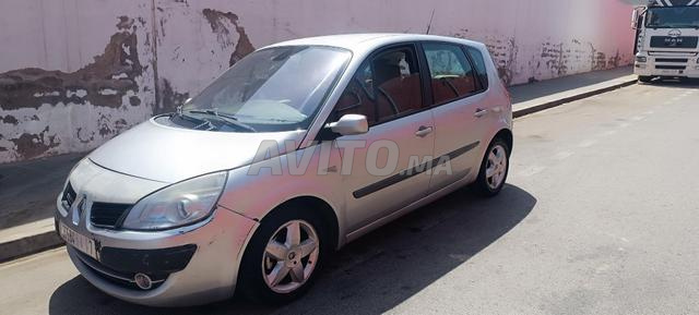 Renault Scénic 2 modèle 2007