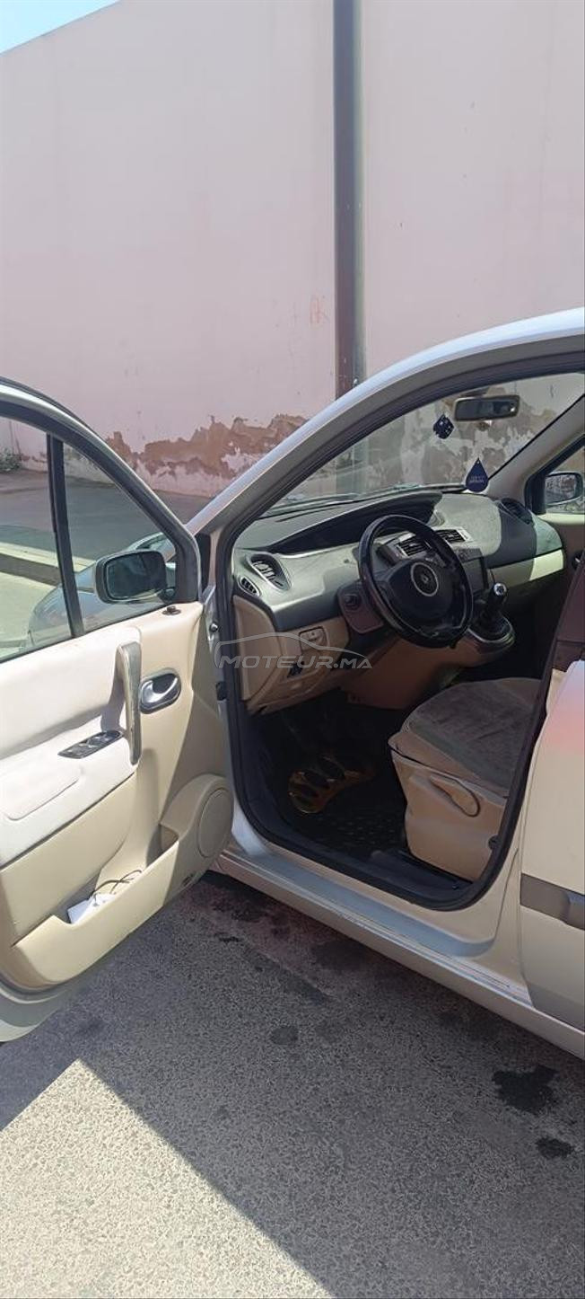 Renault Scénic 2 modèle 2007