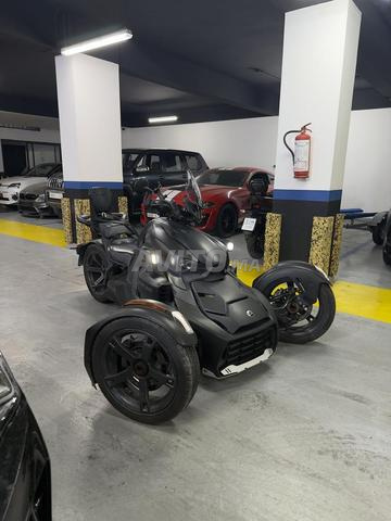 Can-Am Ryker 900 - 2