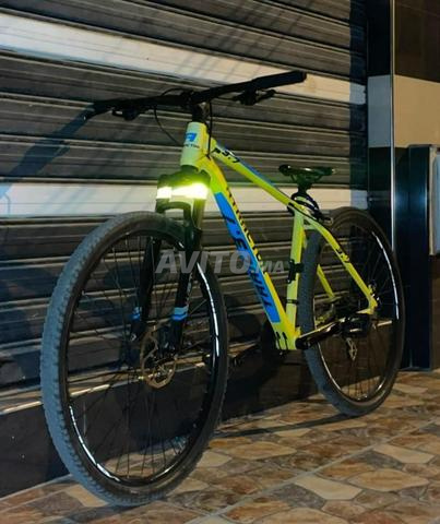 Vélo en très bon état Taille 29