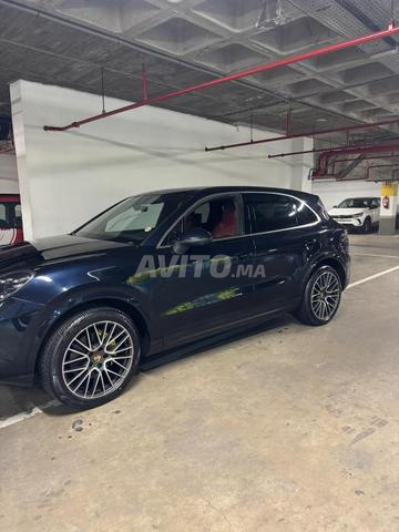 Porsche Cayenne - 2