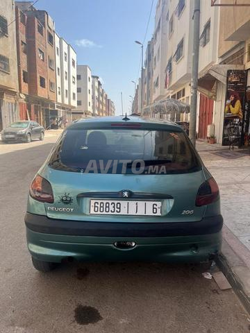 Peugeot 206 Essence Manuelle 2002 à Mohammedia - 2