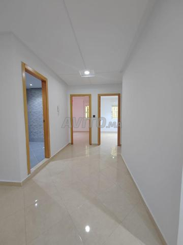 Appartement vide à louer Bayti Sakan - 2