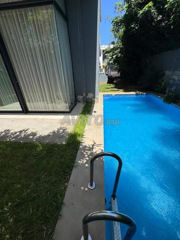 Villa entièrement rénovée à vendre vue sur mer