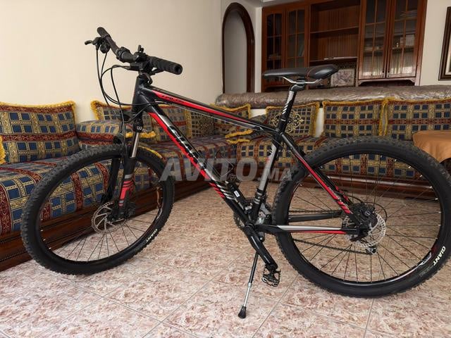 VTT GIANT Talon - 2