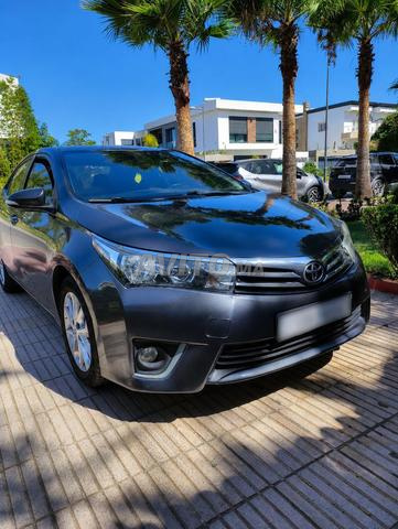 À VENDRE – SUPERBE TOYOTA COROLLA D-4D