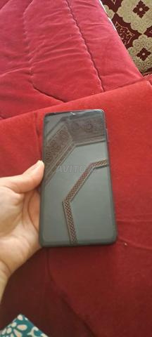 Samsung A06 comme neuf jamais réparé - 2