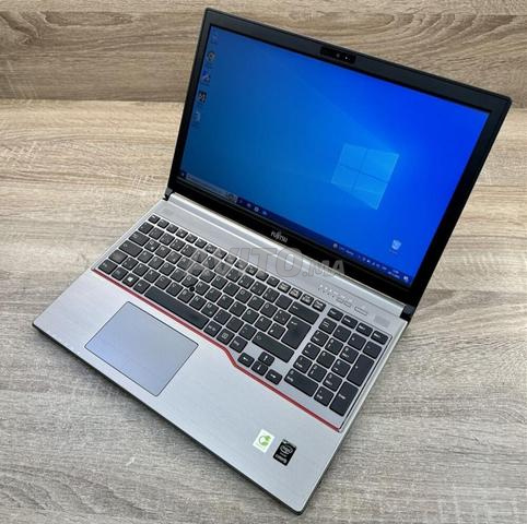 Fujitsu i7 Ram 8 disque SSD batterie 5h crt sim