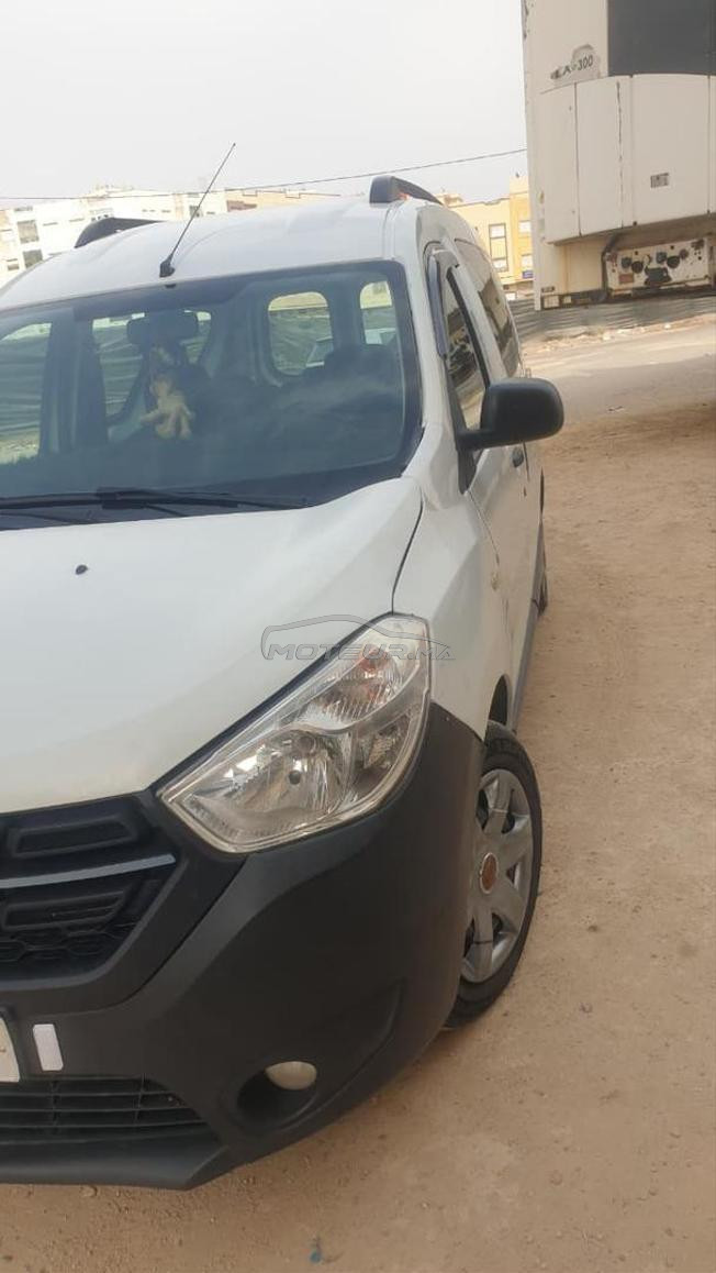 Dacia dokker tres bon etat 