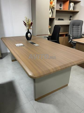 Fabricant table de réunion sur mesure / table basse - 2