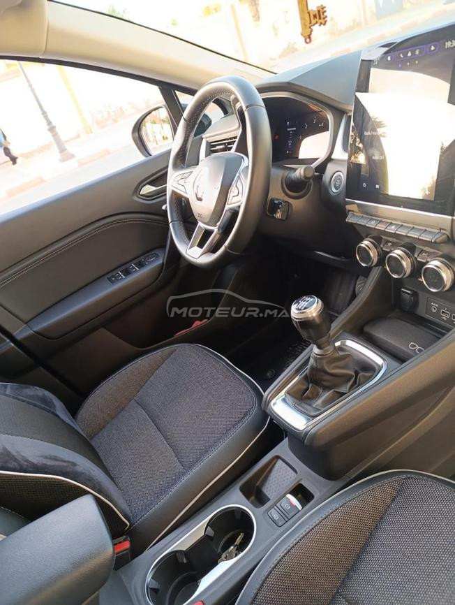 Renault captur modèle 2023 toute option 
