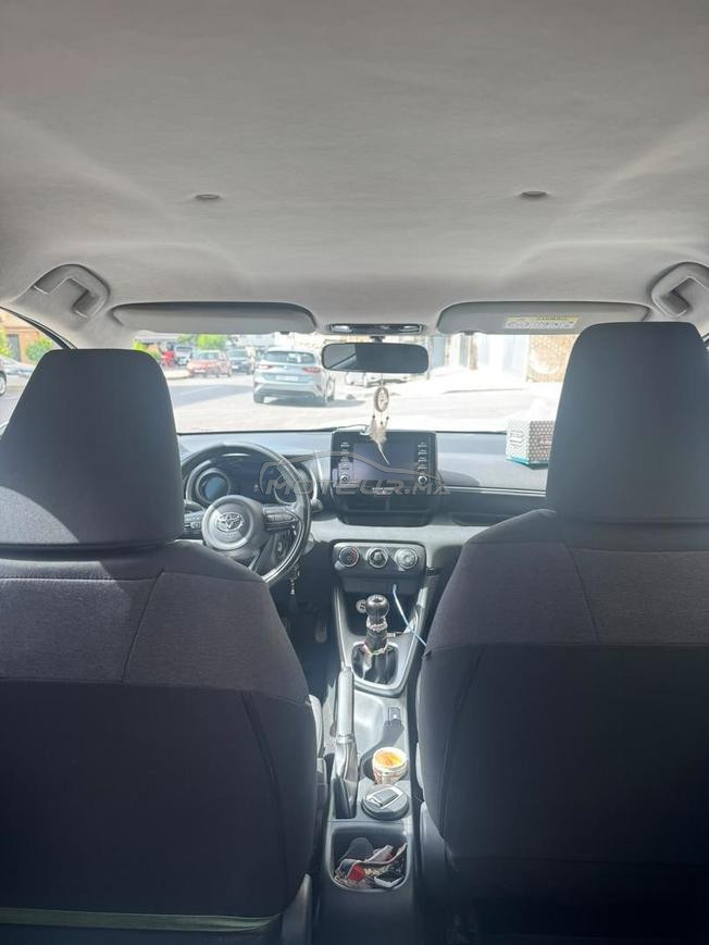 Toyota Yaris Essence Manuelle 2021 à Rabat