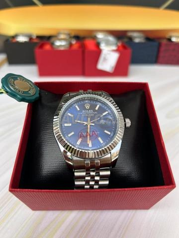 Montres Rolex en bleu et noir