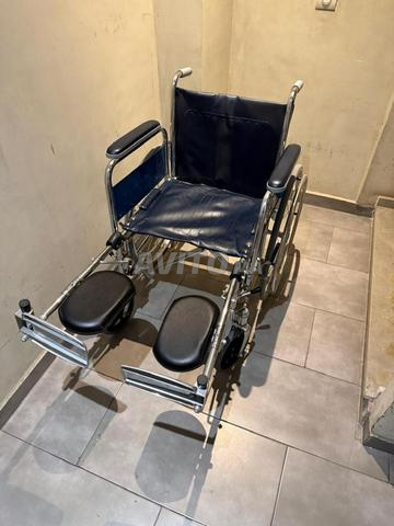 Fauteuil chaise roulante pliable relève jambes neuf - 2