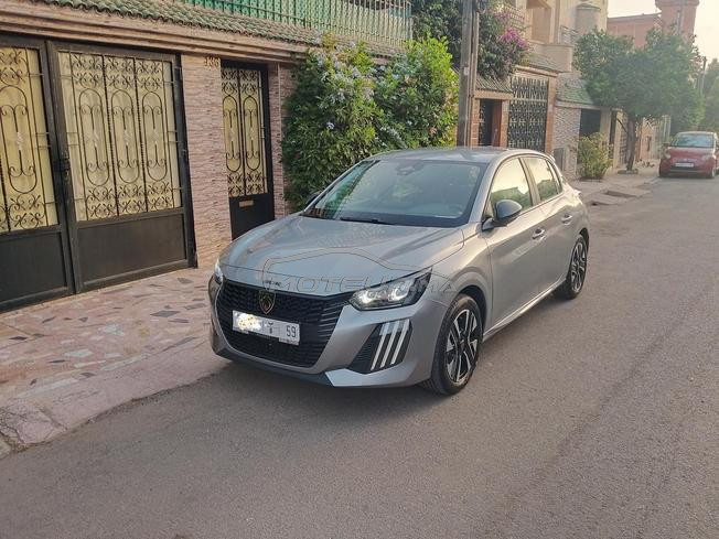 Peugeot 208 hybride 