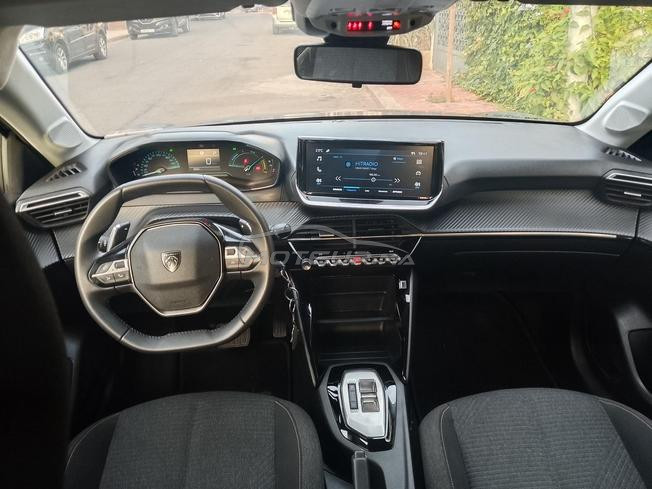 Peugeot 208 hybride 