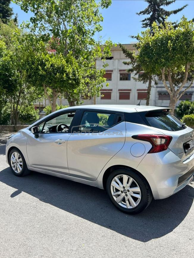 une bonne nissan à vendre