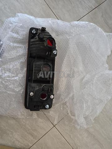 Feu arrière gauche Suzuki Jimny – Occasion - 2