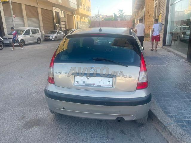 Voiture en bon état - 2