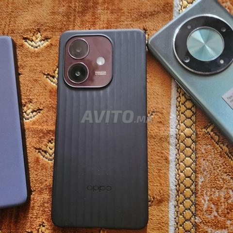 oppo A40 8/256g neuf - 2