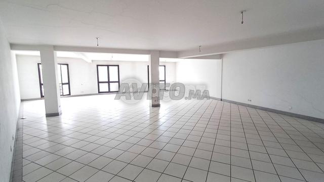 REF-IFN 24 - Bureau à vendre à La Gironde - 2