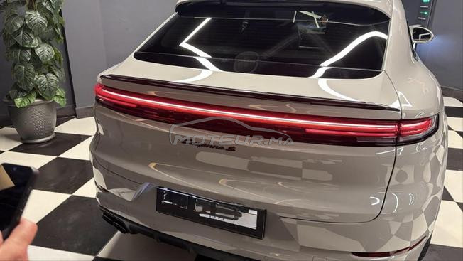 Porsche Cayenne S coupé Gris Nardo 2025
