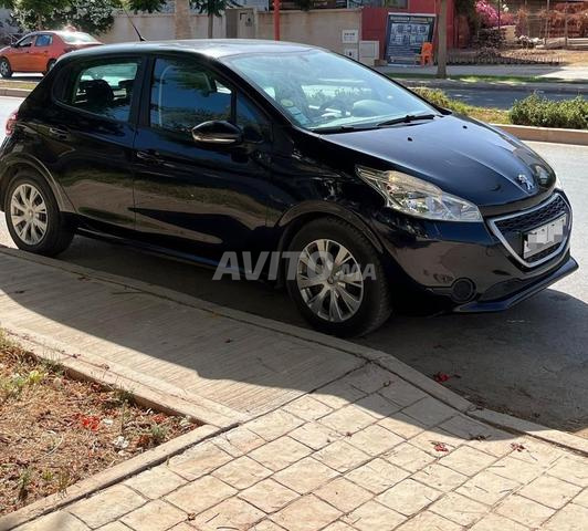 Peugeot 208 Diesel - Excellent état - 2