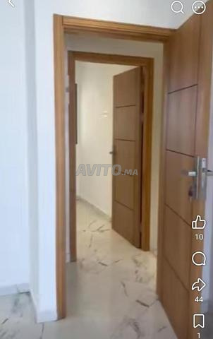 Meilleur emplacement et appartement avec deux façades - 2