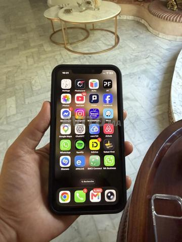iPhone 11 Pro Max 256 Go - 2