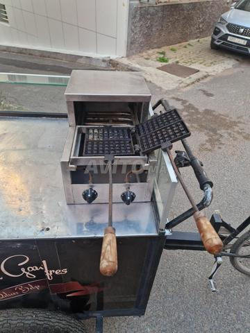 Vélo avec machine à gaufres - 2