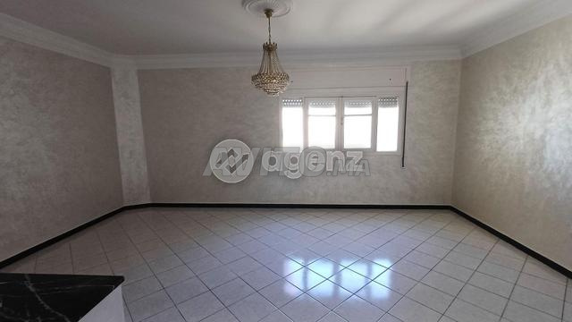 TNG-CH-1105 - Appartement à vendre à Rue de Fès