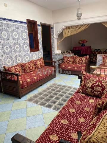 Maison de trois étages à vendre
