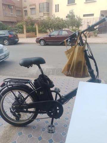 Vélo électrique pliable