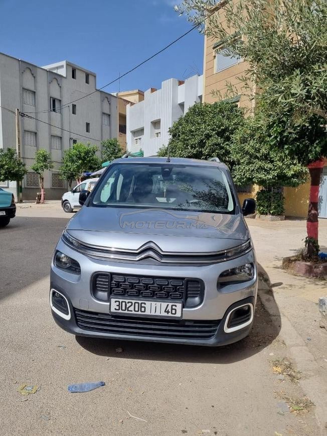voiture Citroën berlingot 2022