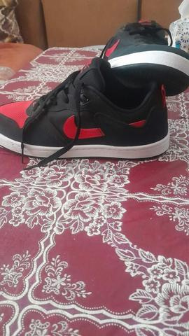 Chaussures Nike authentiques - 2