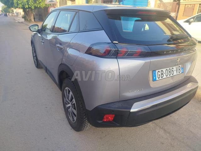 Peugeot 2008 Diesel Automatique 2021 à Oujda - 2