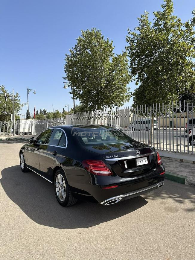 Mercedes e220d faible kilométrage matricule rabat