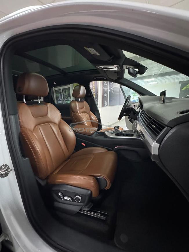 🚘 Audi Q7 – Excellent état