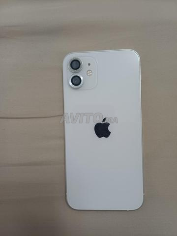 iPhone 12 - 2
