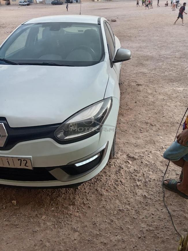 RUNULT MÉGANE 3 AUTOMATIQUE MODÈLE 2015