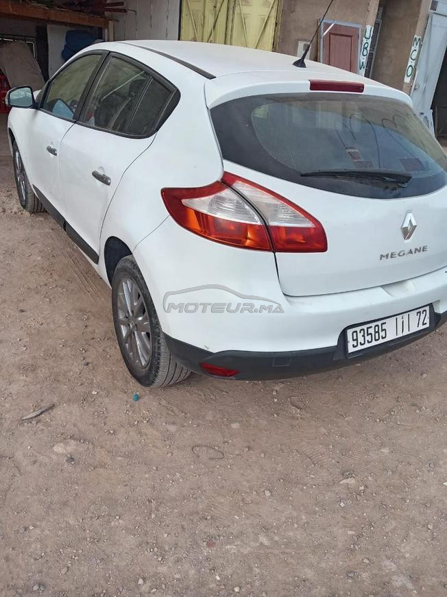 RUNULT MÉGANE 3 AUTOMATIQUE MODÈLE 2015