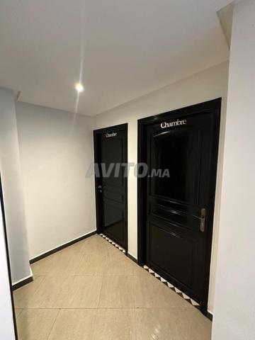 Appartement vide à Roches Noires - 2