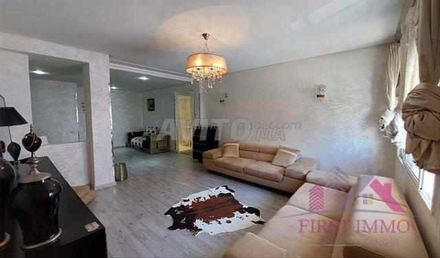 Appartement Élégant Avec Terrasse à louer
