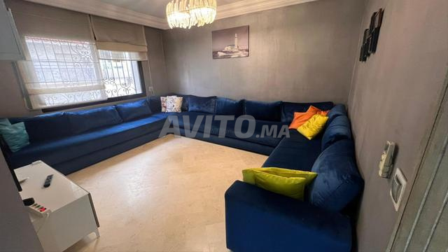 شقة للكراء 242 متر مربع بالدار البيضاء - 2