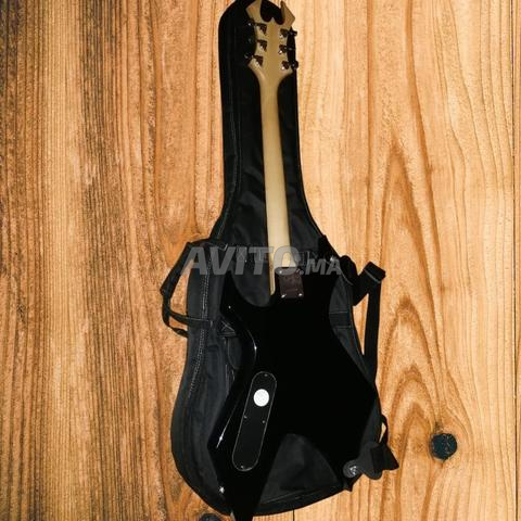 Guitare électrique professionnelle BC RICH - 2