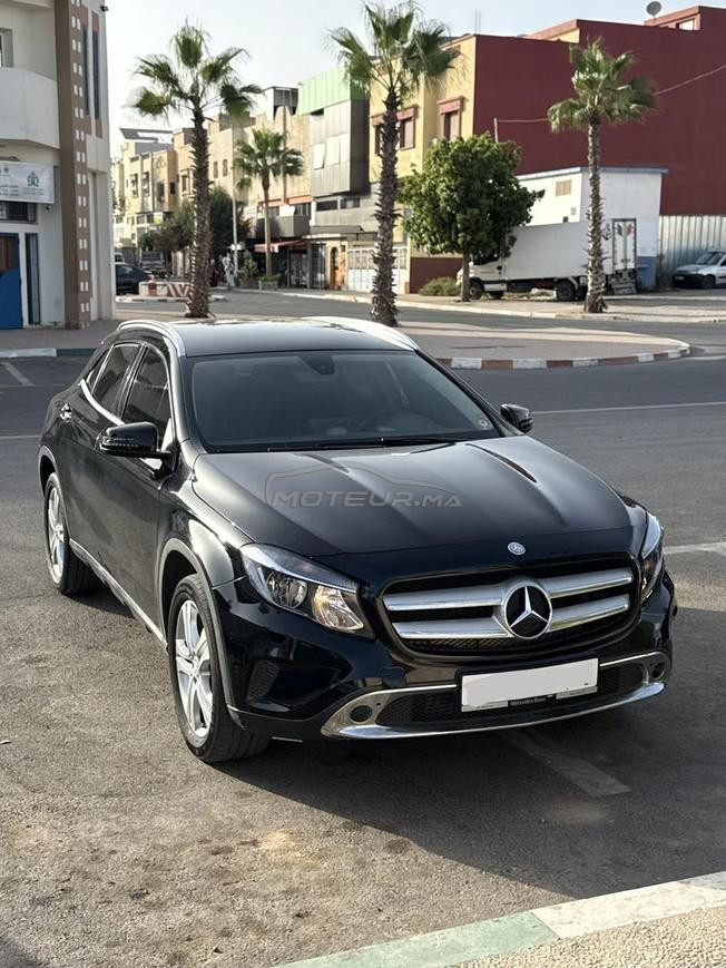 2017 Mercedes gla 200d 1 ère main