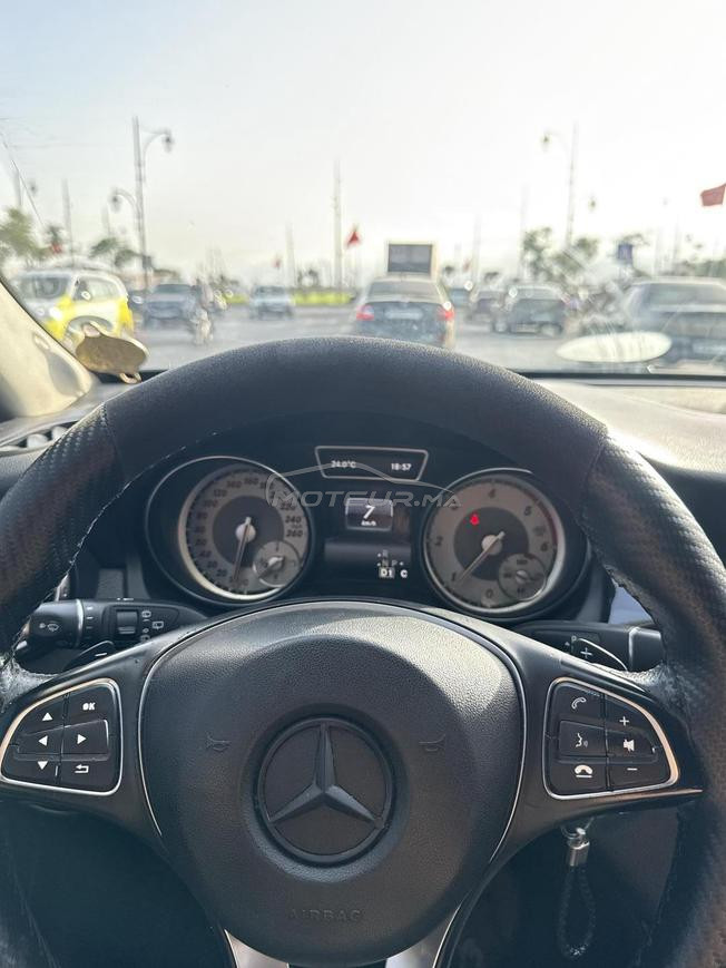 2017 Mercedes gla 200d 1 ère main