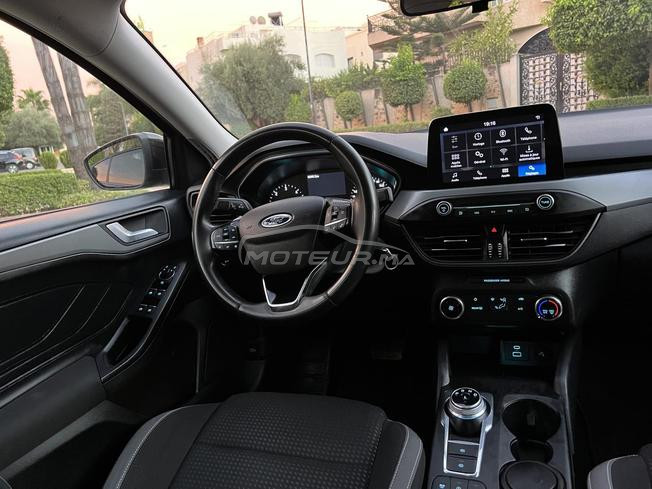 Ford fucos Berline Automatique modèle 2022 