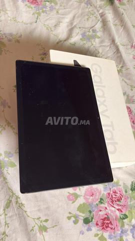 Tablette Samsung comme neuve - 2